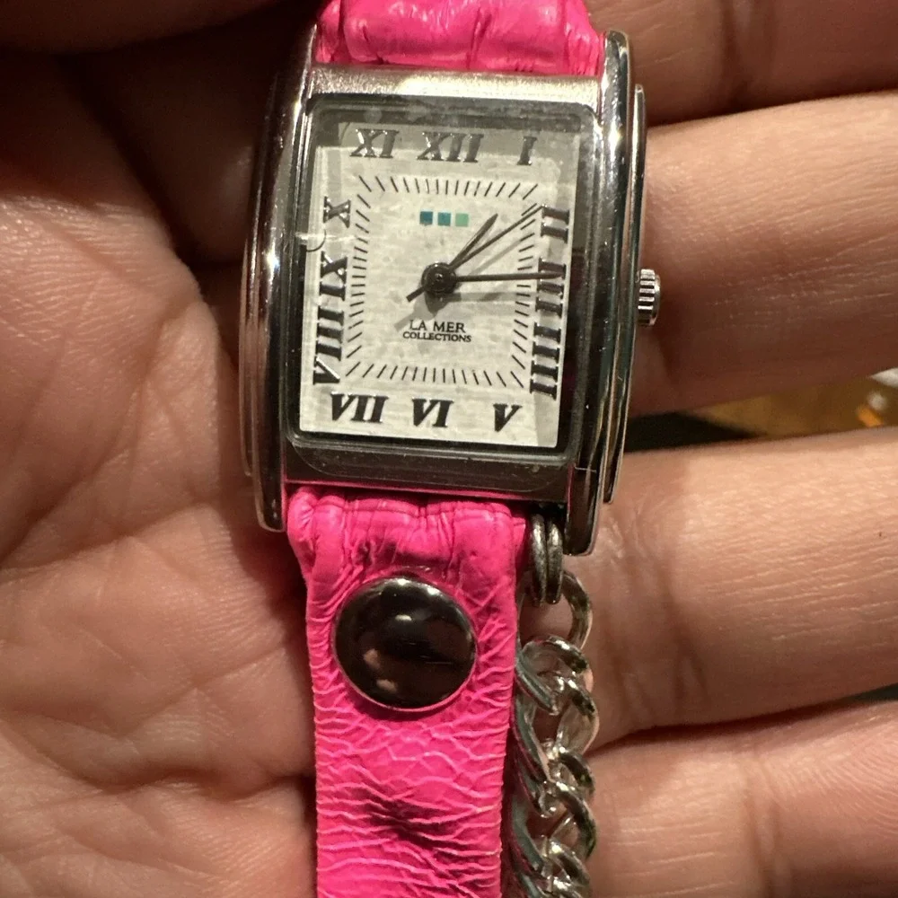 *Working* La Mer White Dial Rectangle Pink Faux Leather‎ Long Band Chain Watch
